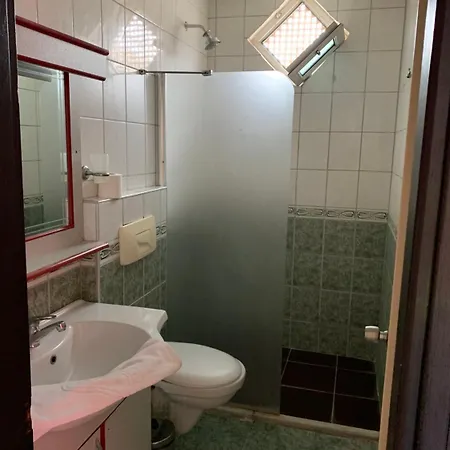 Apartmanhotel House 1 3*