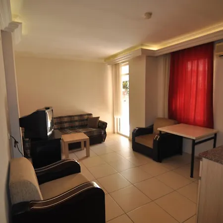 House 1 מלון דירות 3*